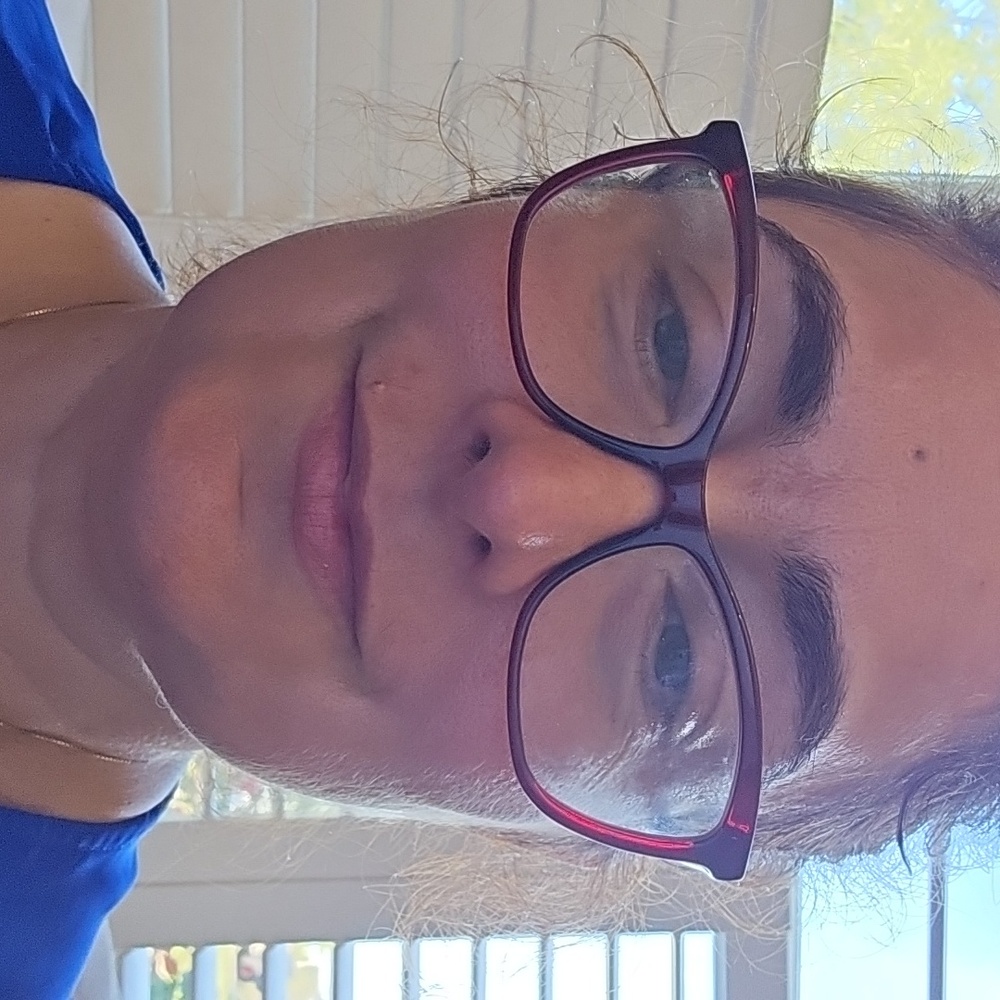 Meet your Posher, Deanna